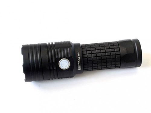 Convoy M3-C avec lampe torche XHP70.2